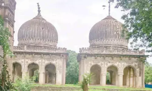 Hyderabad: Taramati Premavati heritage sites in ruins; call for urgent government intervention