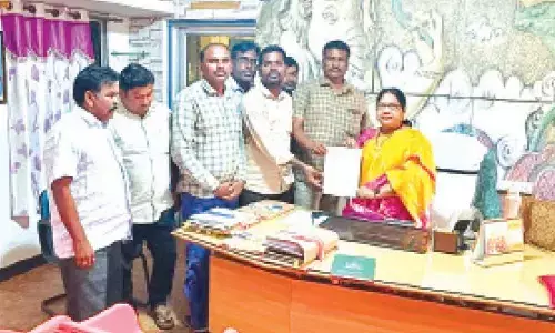 Provide facilities at exam evaluation centres: UTF