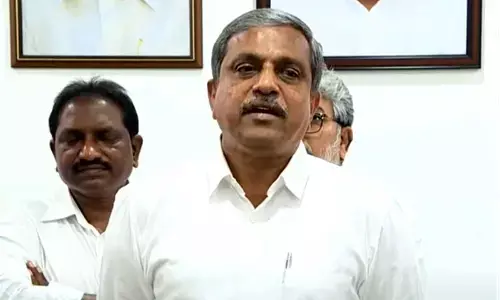 Sajjala Ramakrishna Reddy rubbishes false propaganda by opposition in Visakha Drugs Case