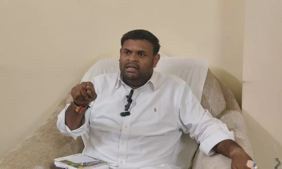 Srikalahasti NDA candidate Bojjala Venkata Sudhir Reddy warns people not to vote for Madhusudan Reddy