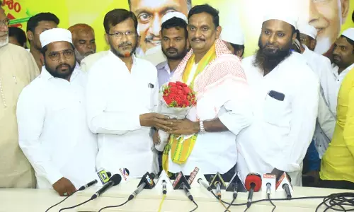 Kesineni Chinni assures of addressing problems of common man