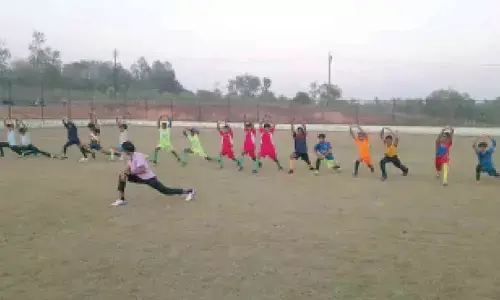 Hockey coaching camp kicks off