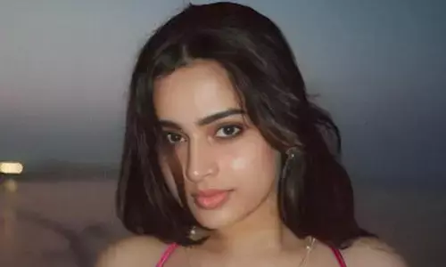 Ayesha Khan becomes new sensation in Tollywood