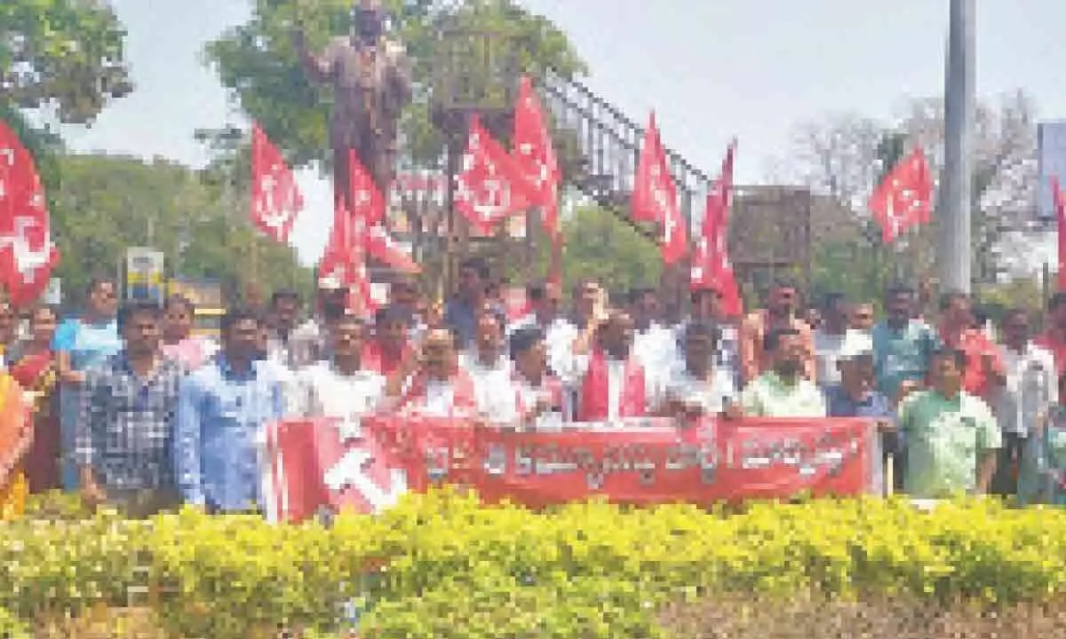 Warangal: CPM call to dethrone BJP govt at Centre