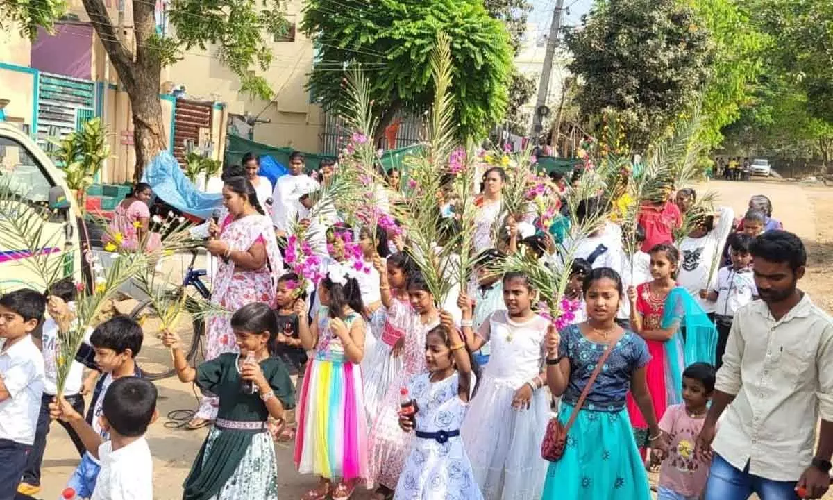 Christians taking out a procession on Palm Sunday at Venkatapuram in Rajamahendravaram