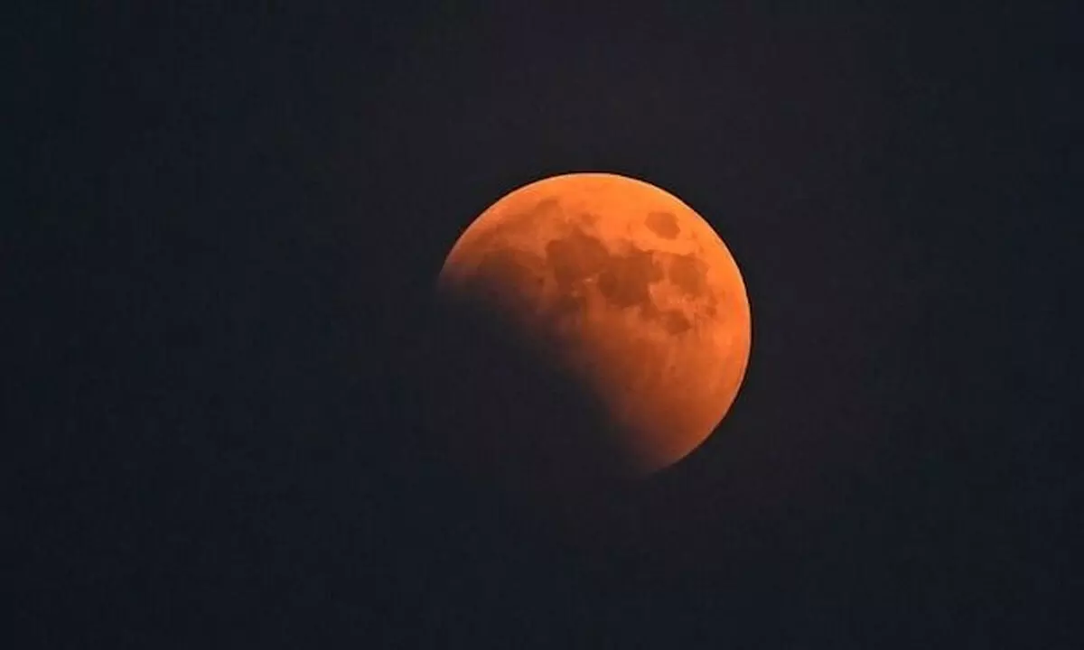 Lunar eclipse today on Holi