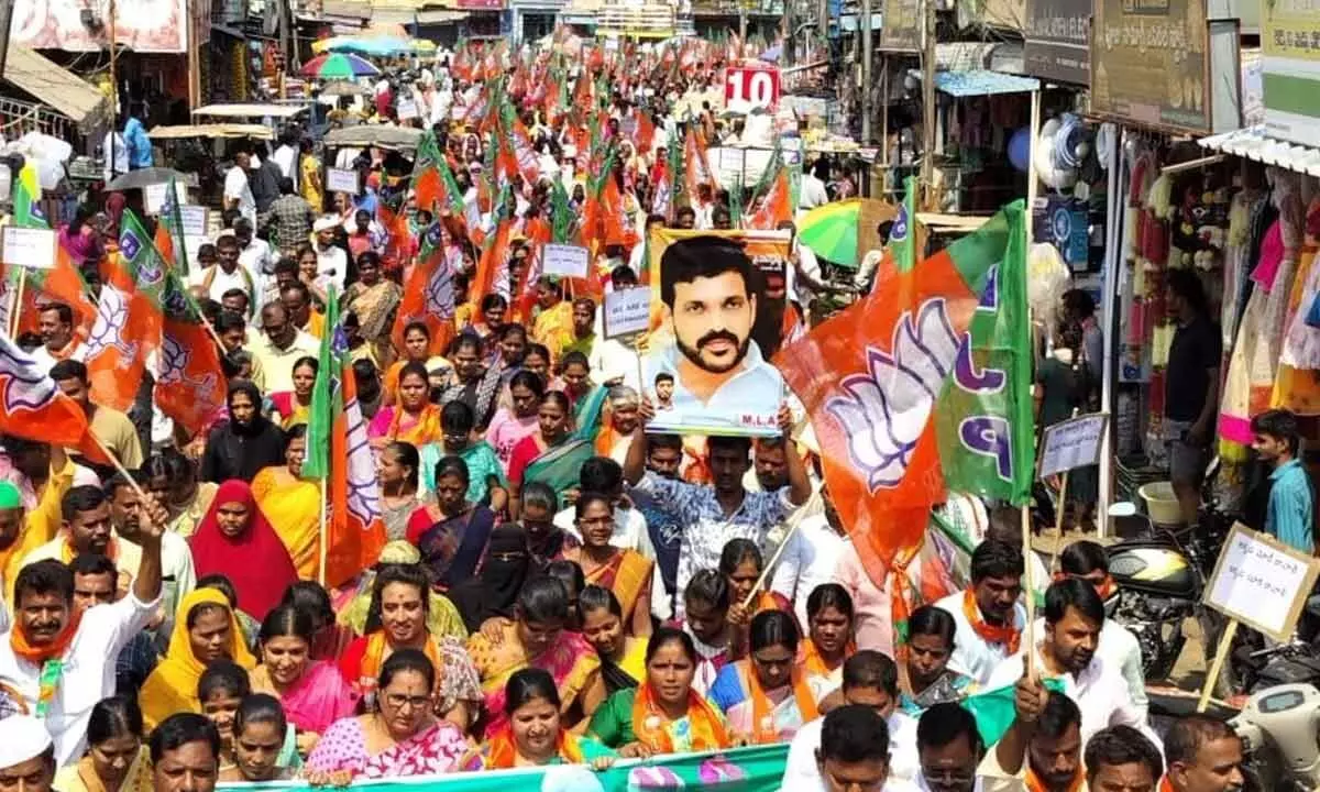 A section of BJP activists take out a rally demanding Dharmavaram Assembly ticket to former MLA Varadapuram Suri in Dharmavaram on Tuesday