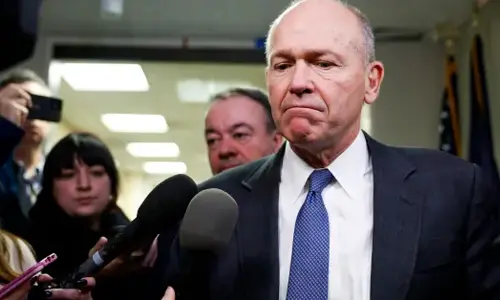 Boeing CEO to resign this year