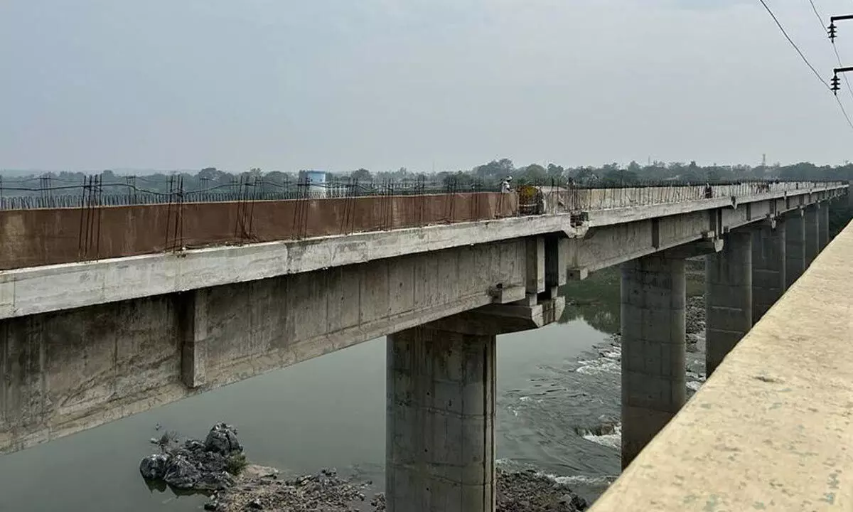 Ongoing construction at the second bridge in Bhadrachalam