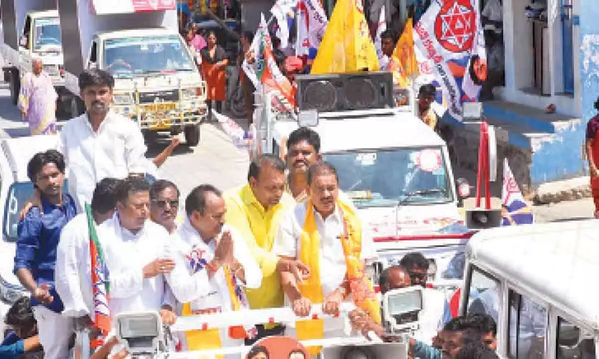 Tirupati: JSP candidate kicks off campaign after offering prayers at temple
