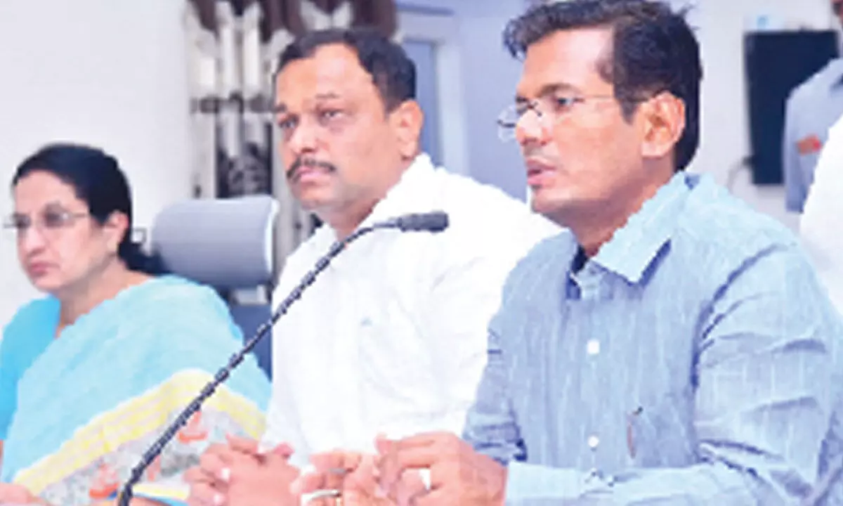 Prakasam collector AS Dinesh Kumar, SP P Parameswara Reddy participating in the meeting in Ongole on Thursday