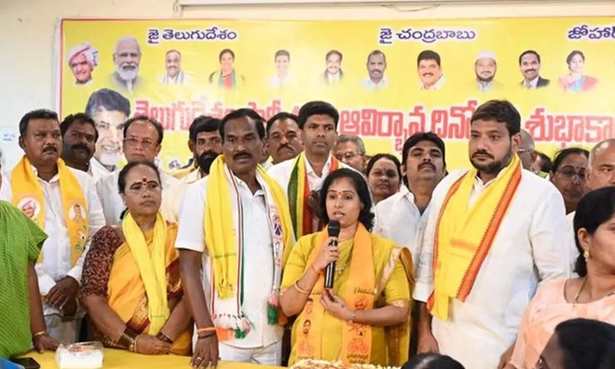 TDP candidate for Guntur West Assembly constituency Galla Madhavi addressing a meeting at TDP district office in Guntur on Friday