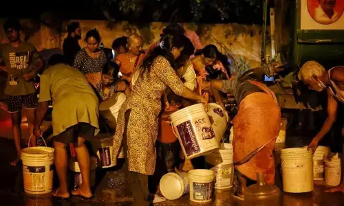 Don’t leave the city because of water problem, we will arrange it