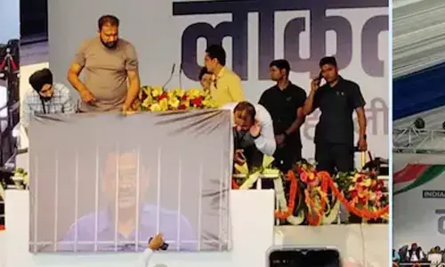 Controversy Surrounds Removal Of Arvind Kejriwals Poster Ahead Of Opposition Rally