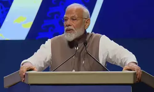 PM Modi Marks RBIs 90th Anniversary In Mumbai