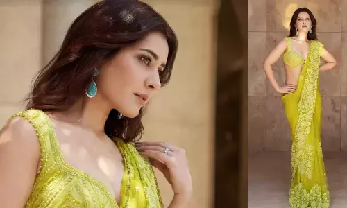 Raashi Khanna stuns in elegant green saree