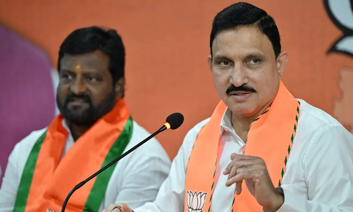 Former Union minister Sujana Chowdary  addressing a press conference at BJP state party office in Vijayawada on Monday   Photo: Ch Venkata Mastan