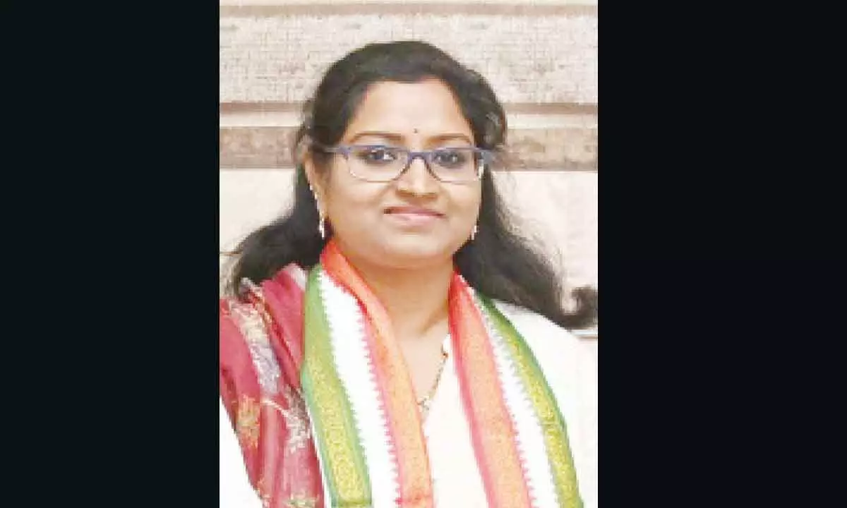 Lok Sabha: CEC clears name of Kavya