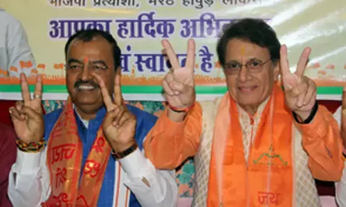 Arun Govil files nomination, huge crowds mark his roadshow