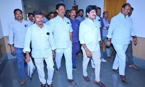 Ndigadda MLA s Krishna Mohan Reddy along with Vijayudu submitted a memorandum to DC