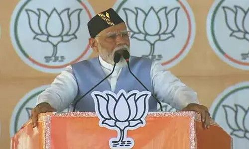 Modi attacks Oppn on corruption