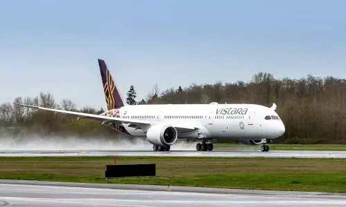 DGCA seeks daily report on Vistara flight cancellations