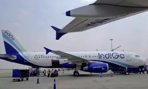 Women flyers held for hitting CISF personnel