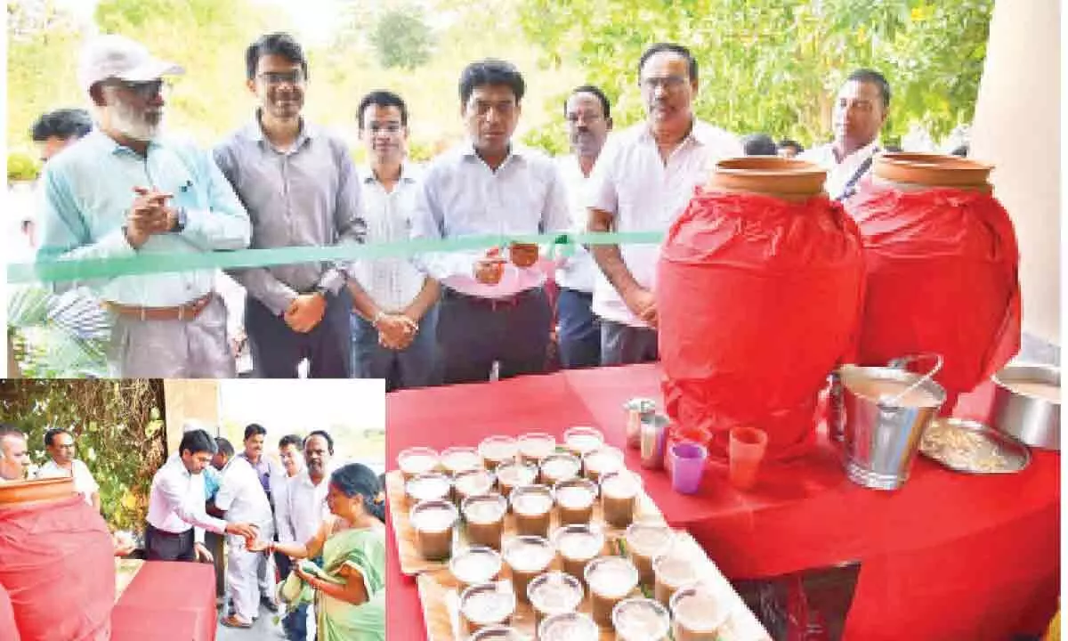 Mahabubnagar: Collectorate staff set up Ambali centre