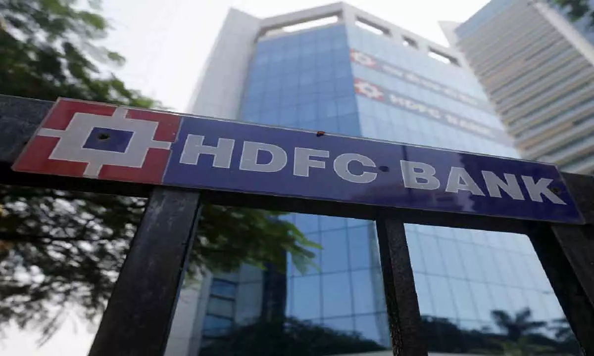 HDFC Bank’s lending rises 55% to Rs 25 lakh cr
