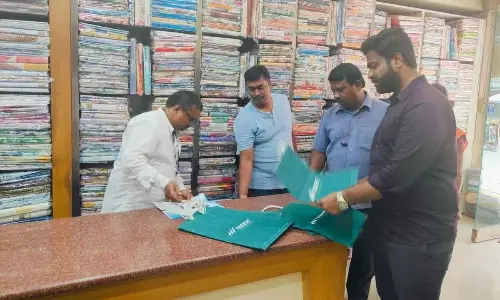 Vendors slapped Rs 40,000 fine for using banned plastics