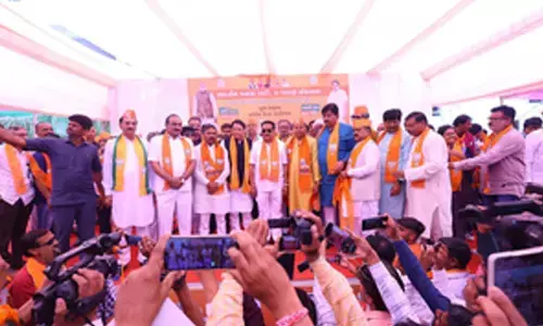 Ahead of polls, Congress leader Farsubhai Goklani joins BJP in Gujarat