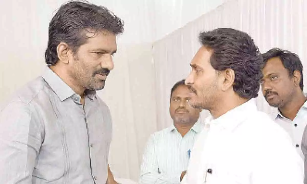 CM YS Jagan Mohan Reddy discusses political situation in Nellore