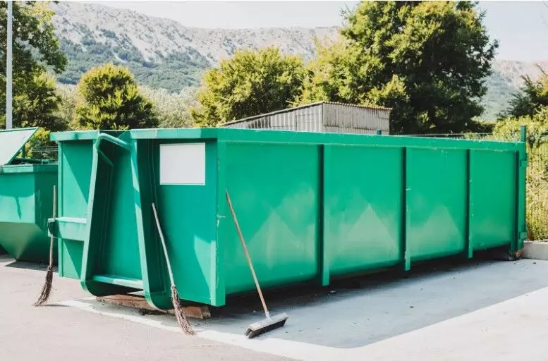 Great News for Las Vegas residents!  Dumpster4Rental is bringing its services to the Greater Las Vegas Area.