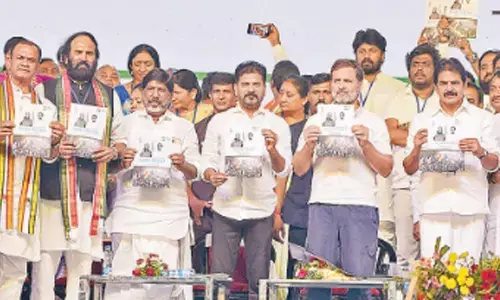 Congress v/s Modi’s washing machine