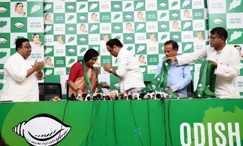 Odisha BJP vice-president Lekhasri joins BJD