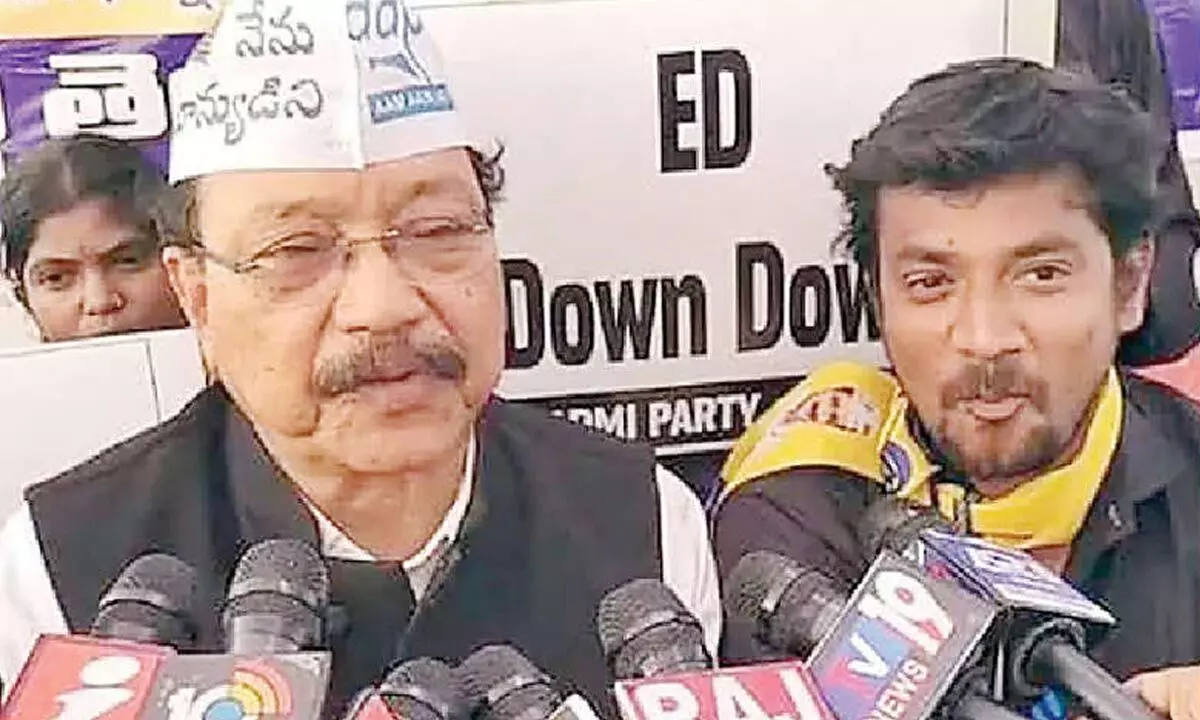 Telangana AAP joins to observe fast against Kejriwal’s arrest