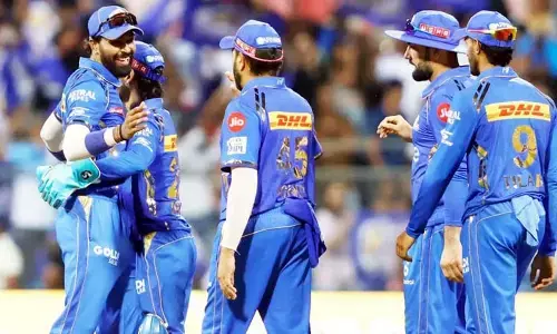 Mumbai Indians end 3-match losing streak
