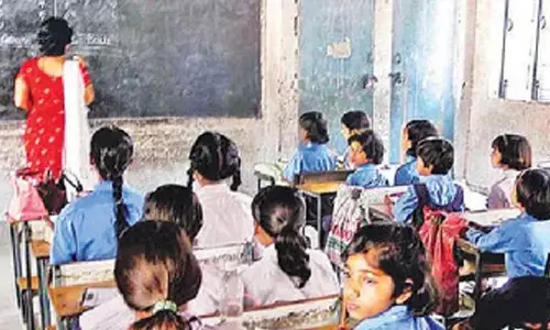 To check proxies, UP schools to have photos of teachers on notice boards
