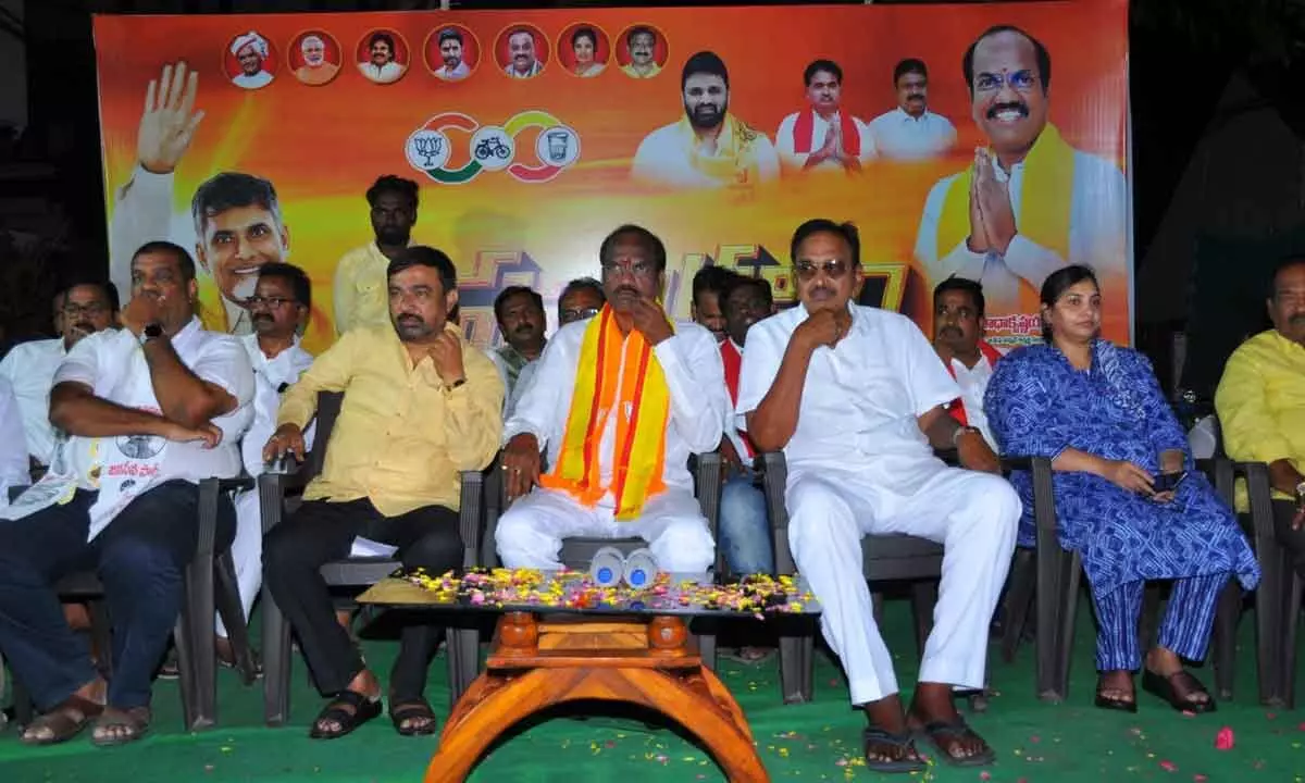 Eluru NDA candidate assures of Rs. 4000 pension if voted to power