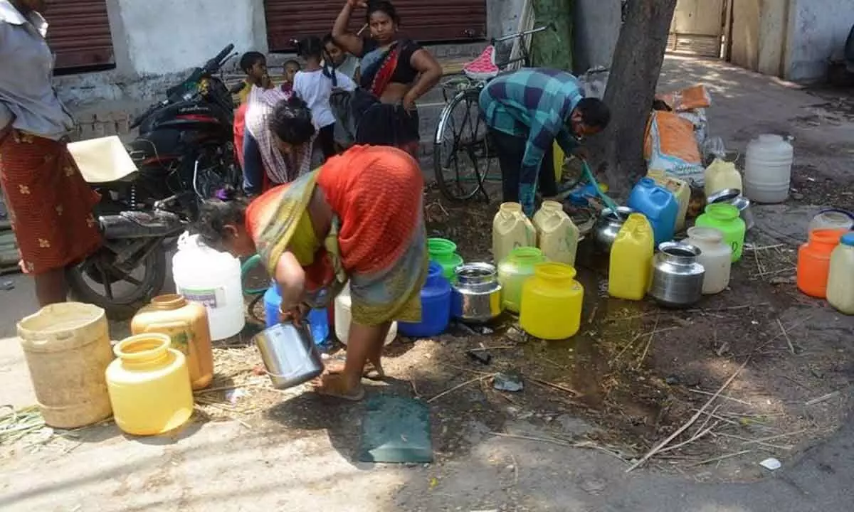 Telangana faces shortage of 26 mn litres per day