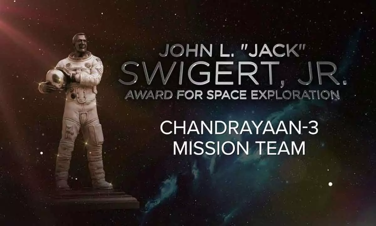 Jack Swigert Award for Chandrayaan-3 team