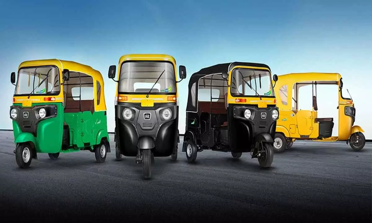 Bajaj Auto unveils e-3 wheelers