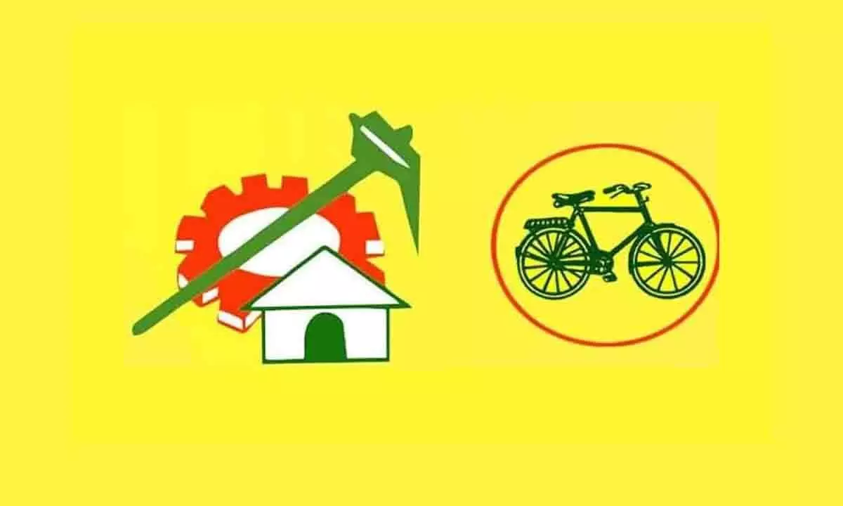 YSRCP corporator joins TDP in Ongole
