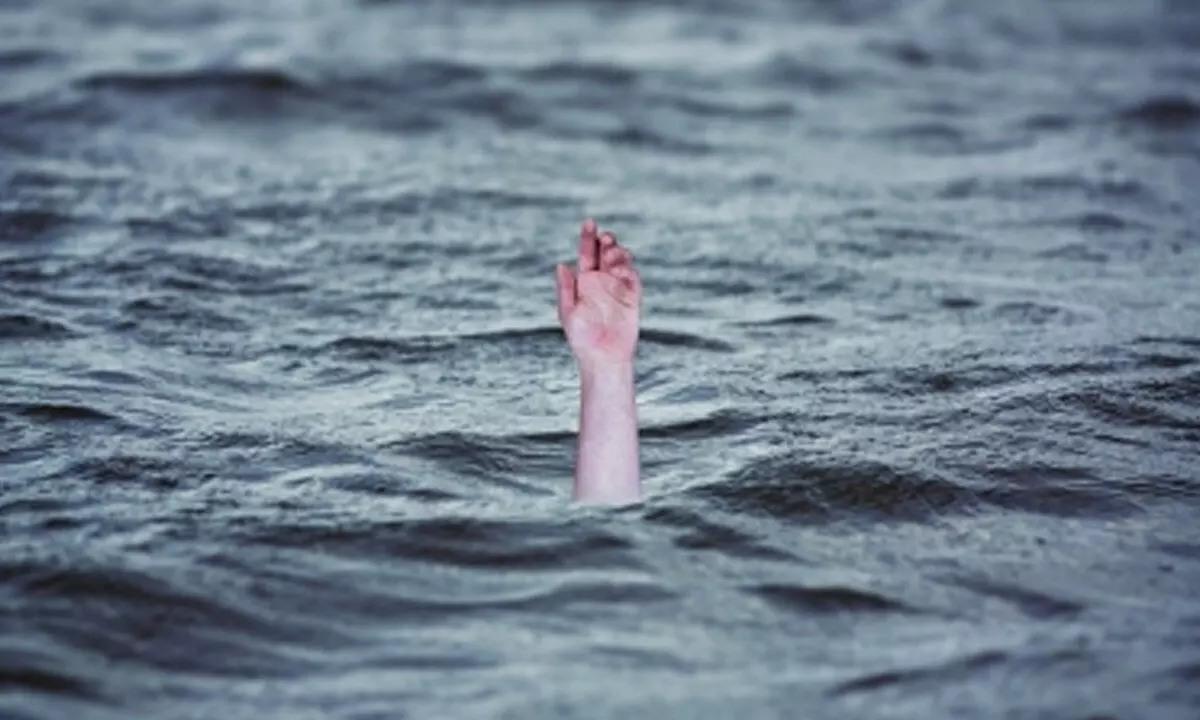 Five feared drowned in UP canal, rescue operations on