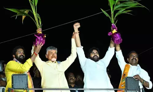 TDP chief N Chandrababu Naidu and Jana Sena Party president Pawan Kalyan take part in Praja Galam programme at Ambajipet in East Godavari on Thursday