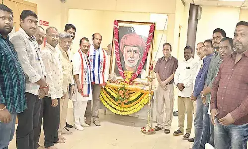 HMWSSB celebrates Jyotiba Phule’s birth anniversary