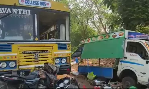 Breaking News: Avanthi Engineering College Bus Vandalized near Baiyavaram Anakapalli District