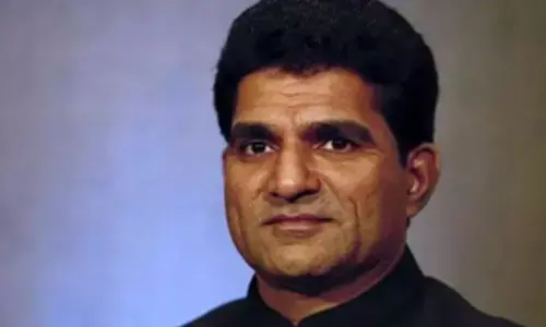 AAP Gujarat chief Isudan Gadhvi champions Chaitar Vasava amid entry ban controversy in Dediapada