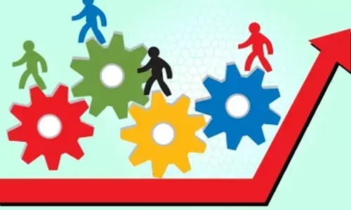 Indias industrial production accelerates to 5.7pc in Feb