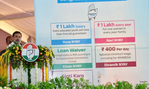 Congress will give ‘nyay’ to farmers, women & jobless youth, says Rahul Gandhi in Maha rally